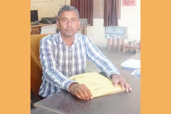 MVM Raebareilly  Pincipal 